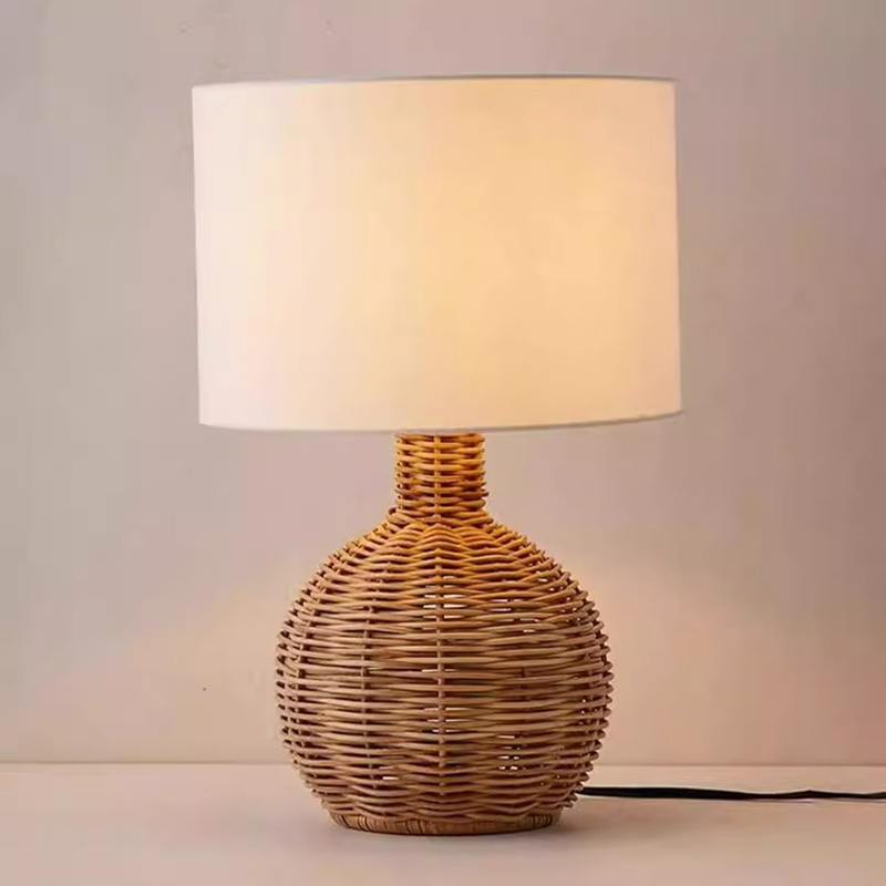 Japanese Willow Weaving Vintage Table Lamp for Bedside Hotel