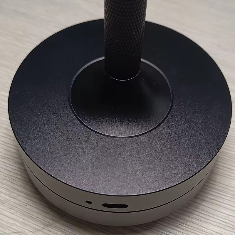 Cordless Restaurant Brushed Oxidation High-End Rechargeable LED Dining Table Decorative Aluminum Desk Lamp