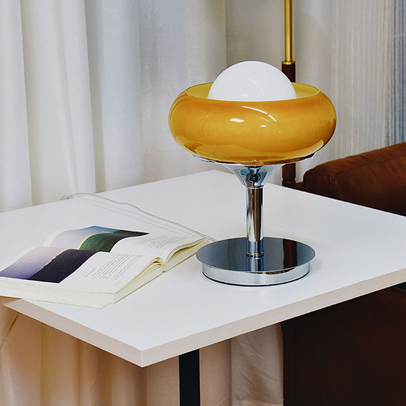 Vintage Design Glass Shade Table Lamp