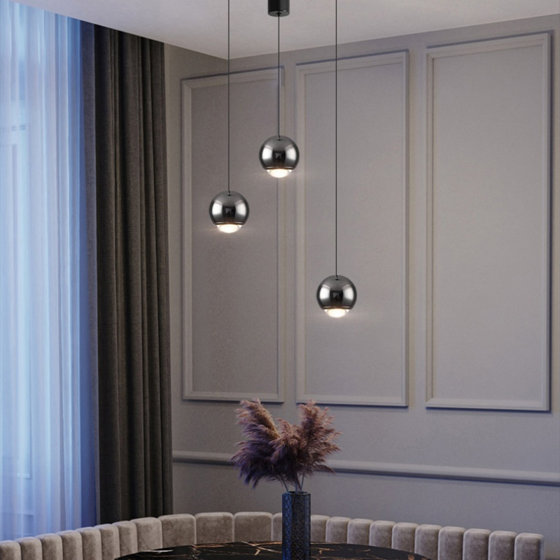 Creative Chandelier Pendant Lamp for Cafes and Home Decor