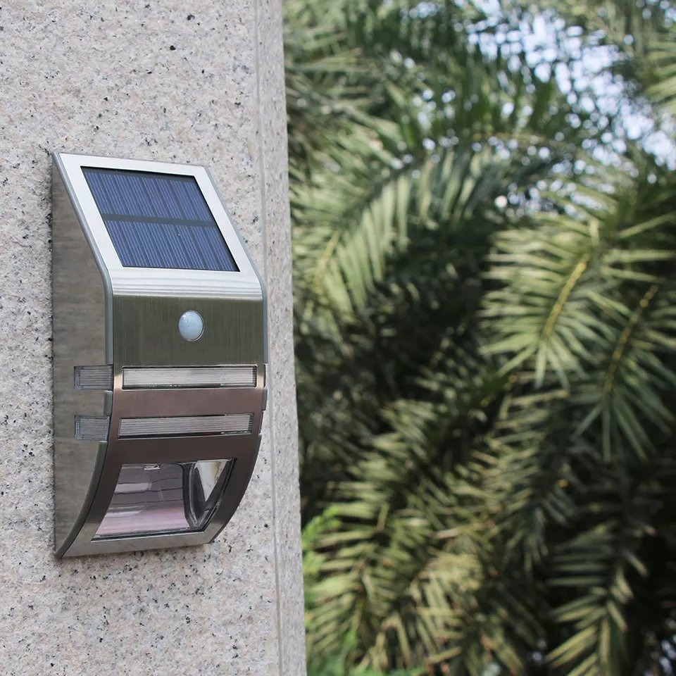 Solar Power Stair Step Fence Lamp