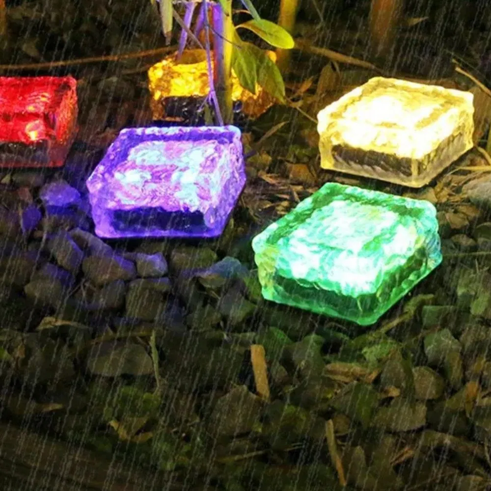 Solar LED Light Photo 5