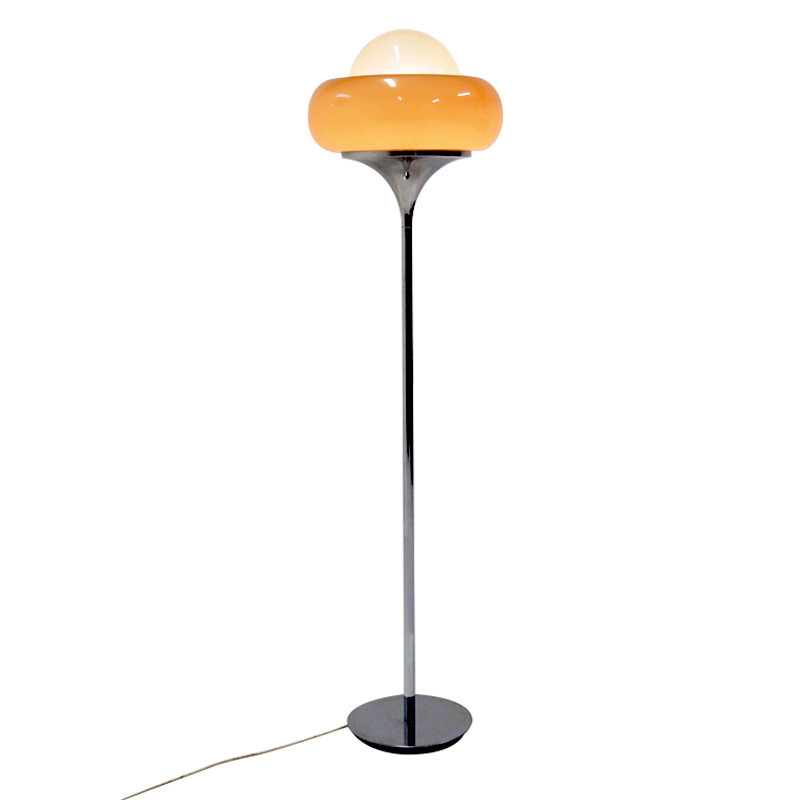 Vintage Design Glass Shade Table Lamp