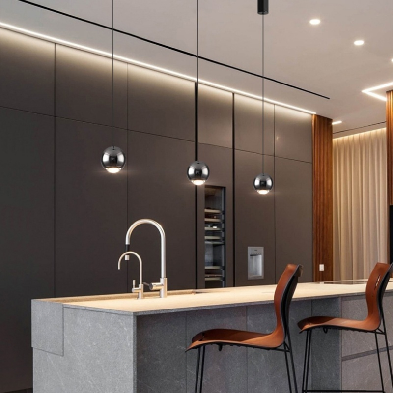 Creative Chandelier Pendant Lamp for Cafes and Home Decor