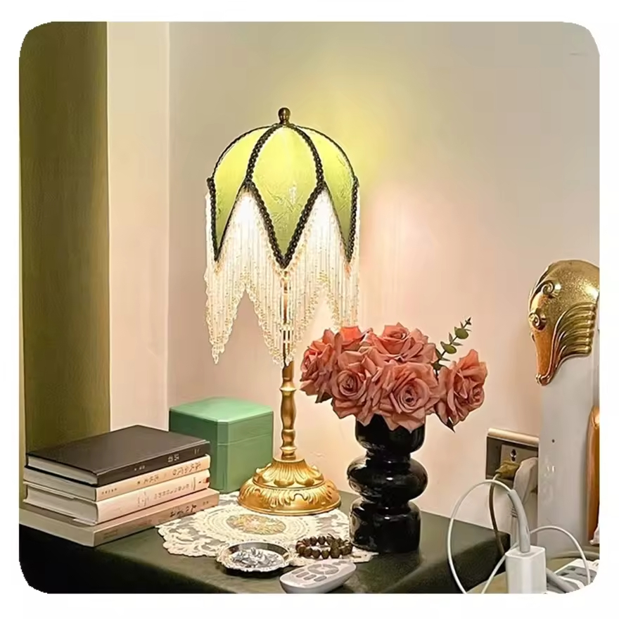 French Style Vintage Retro Bedside Home Decoration LED Metal Tassel Table Lamp