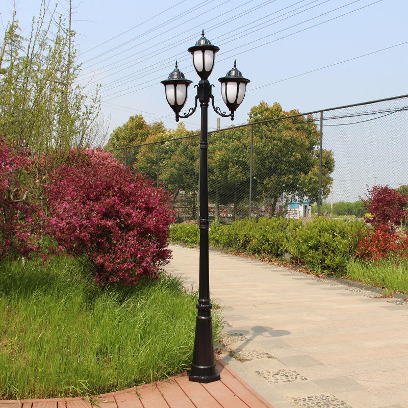 High Class Aluminum Park Vintage Street Lamp Posts Cast Iron Garden Light Pole Manufacturers