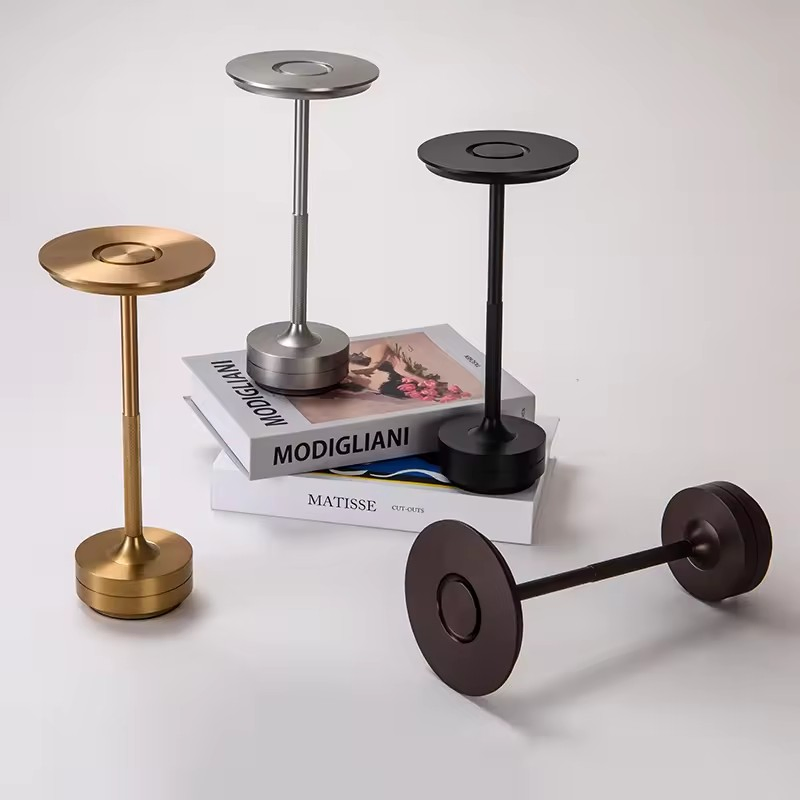 Cordless Restaurant Brushed Oxidation High-End Rechargeable LED Dining Table Decorative Aluminum Desk Lamp