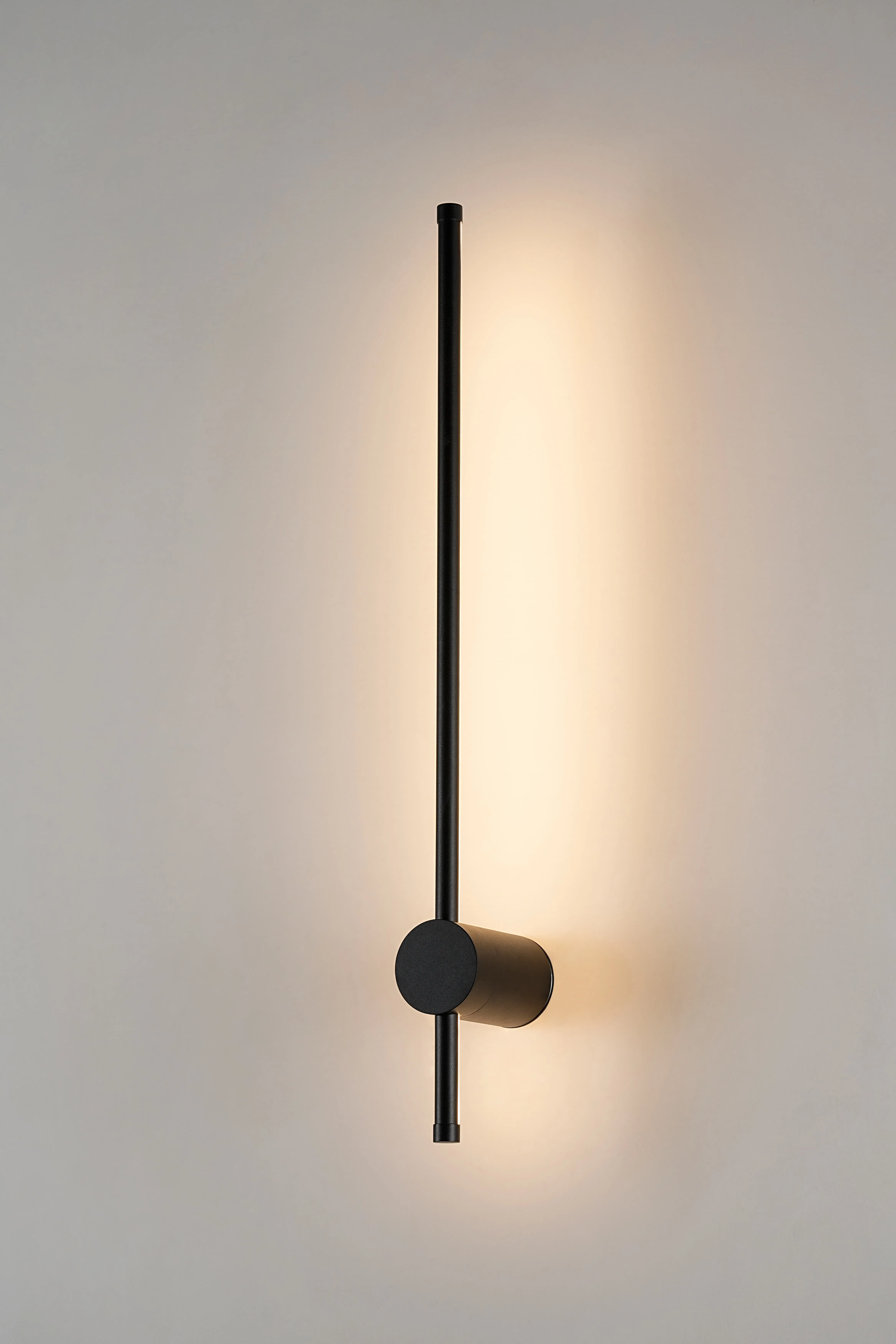 Modern LED Wall Lamp for Stylish Home Lighting Solutions