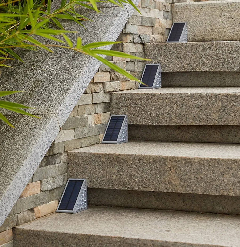 Amazon Hot-Selling Warm White LED Lighting Lamp Decorative RGB Lantern Outdoor Solar Stair Step Lamp for Landscape Lighting