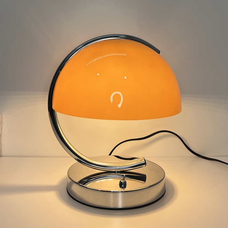 Zy Custom Classic Nordic Vintage Middle-Aged Bauhaus Pudding Side Bedroom Reading LED Glass Table Lamp