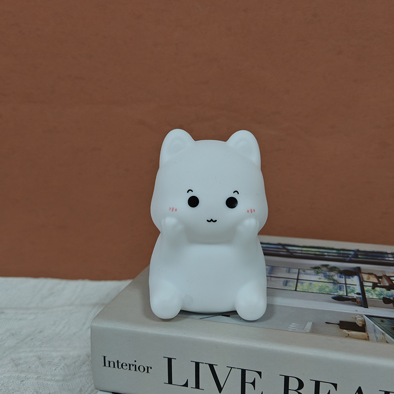 Mini Cute Cat Silicone Night Light USB Rechargeable 7-Color Changing Touch Lamp for Kids Bedroom Breastfeeding