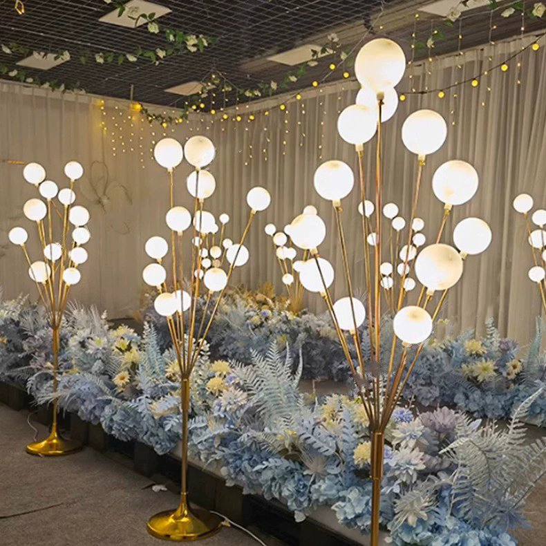 Modern Outdoor Decoration Romantic Wedding LED Floor Lamps for Wedding Centerpiece Standing Lamps