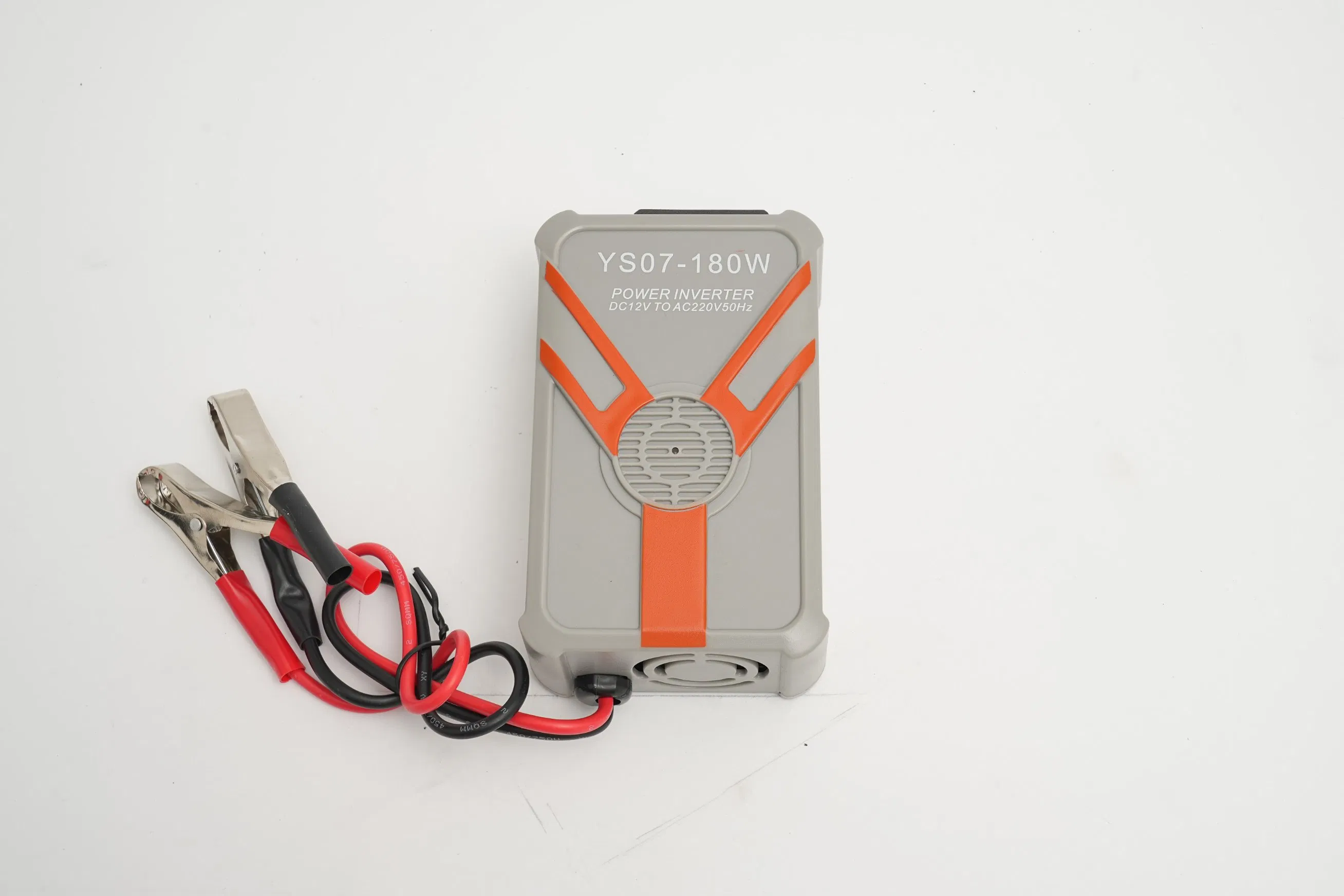 High-Efficiency 2025 Portable Car Power Inverter with 220V Output