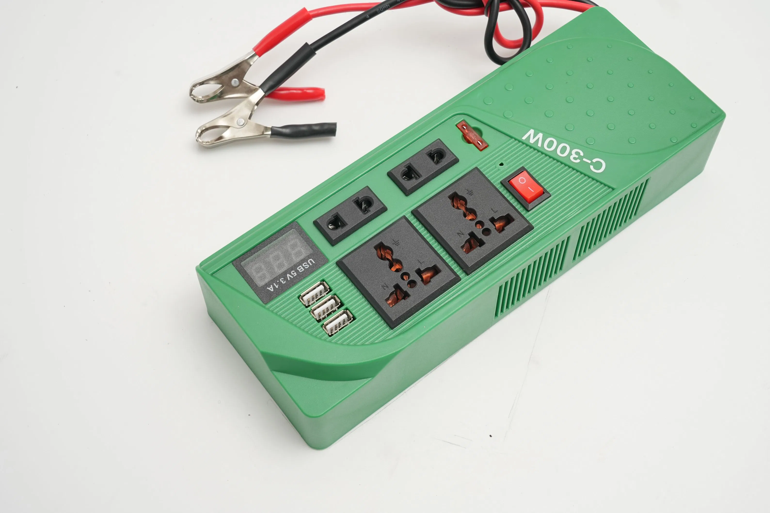 High-Performance Portable Car Charger with Built-in Power Inverter