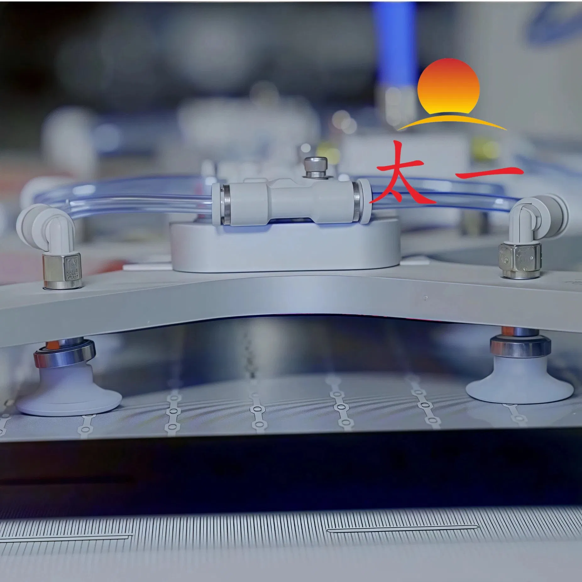 Low Frequency Solar 8kw 10kw 3pH MPPT Hybrid Inverter Price with WiFi