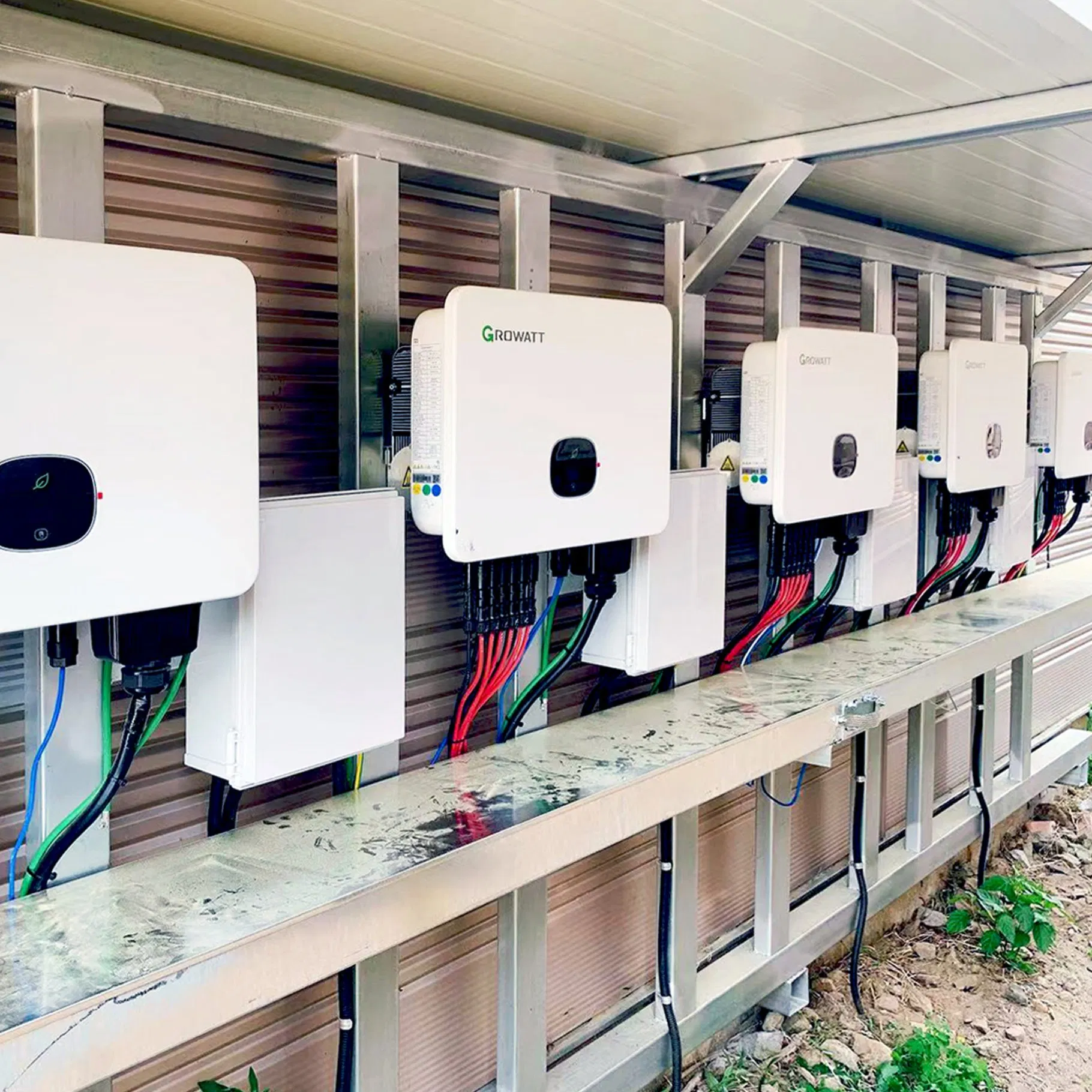 Growatt PV Inverter 60kw 70kw 600V 700V Grid Tied Solar Inverter for Commercial Use