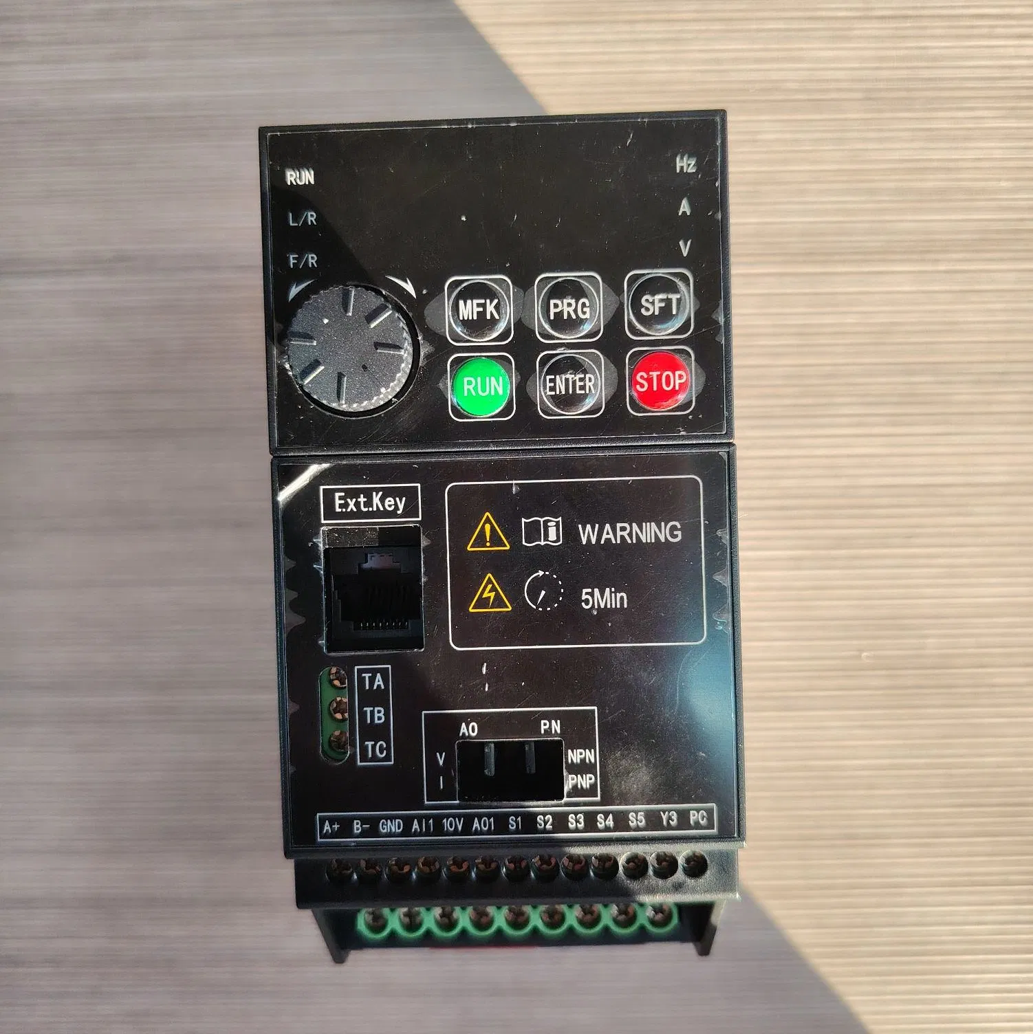 Industrial 2.2 Kw Pump Vector Inverter Variable Frequency Drive