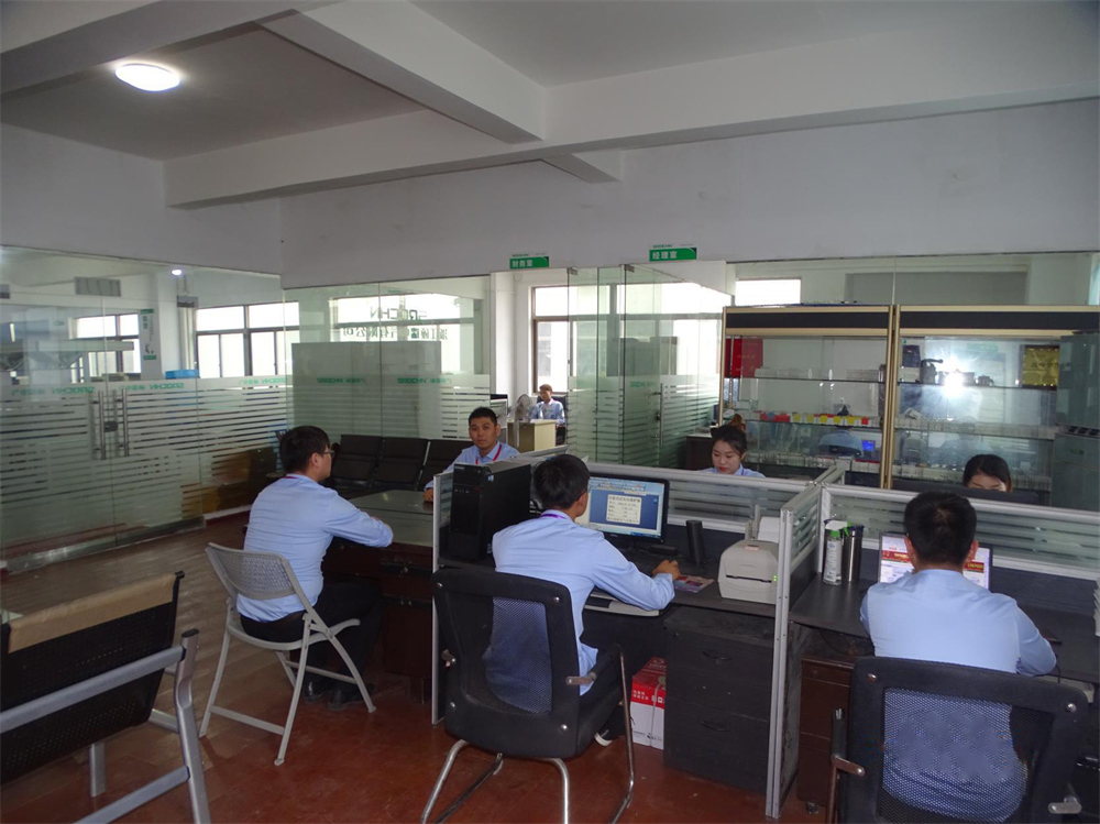 Shuorui Electric workshop — SPD surge protector production