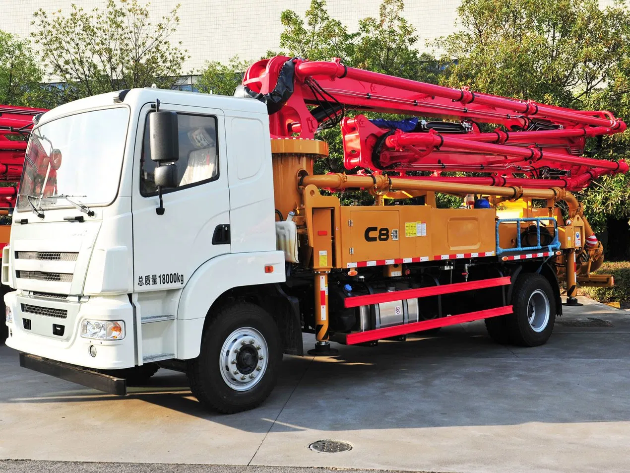 Hot Selling 33m 37m 39m 43m 47m 51m 52m 53m 56m 58m Truck-Mounted Concrete Pump 510c-10 430c-10 560c-10 38X-5rz 43X-5rz Hb43V Xs43 330c-10 390c-10
