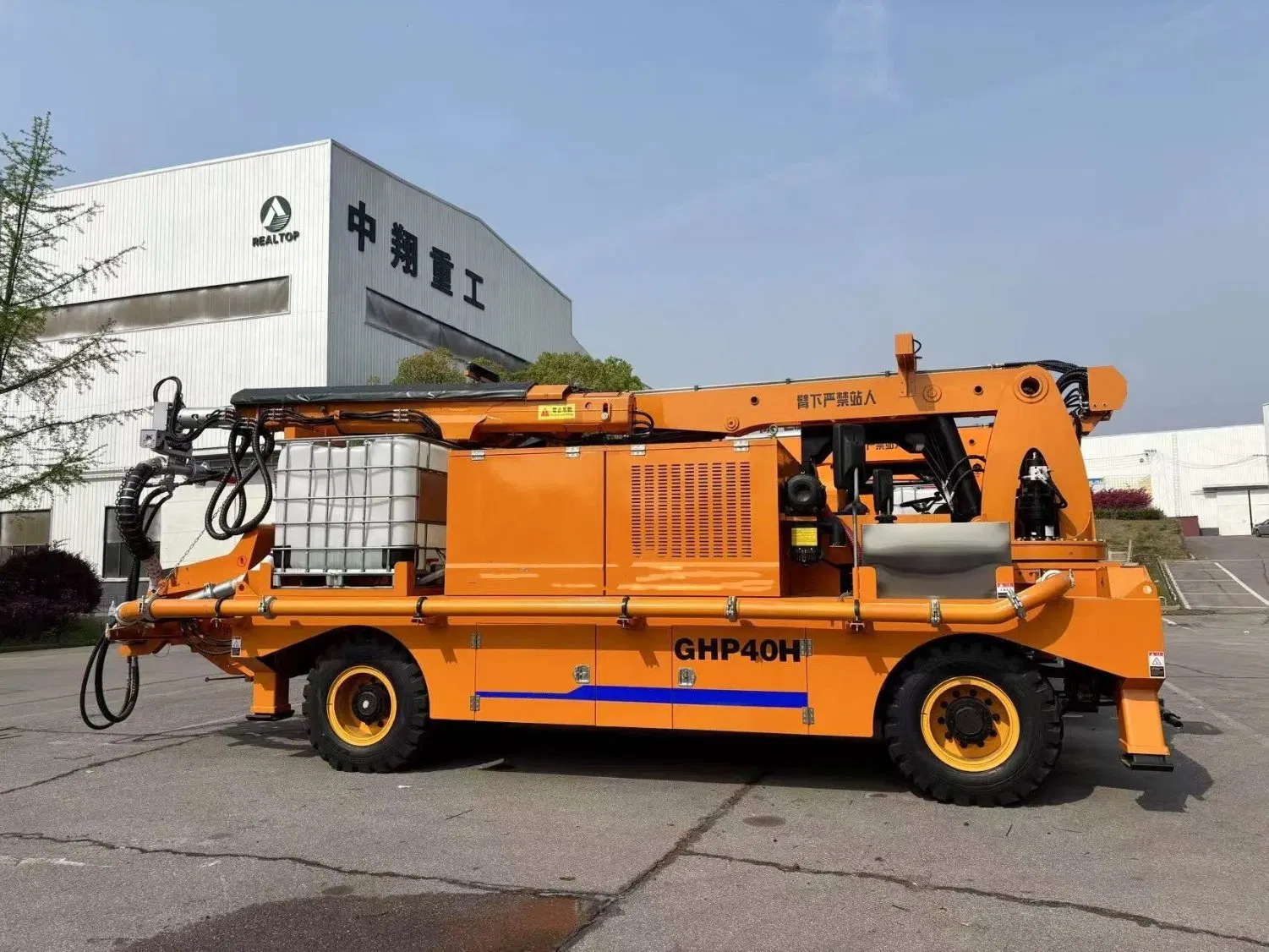 Ghp40f Truck Mounted Wet-Mix Shotcrete Machine Wet Concrete Spraying Equipment with Pump and Engine Core Components