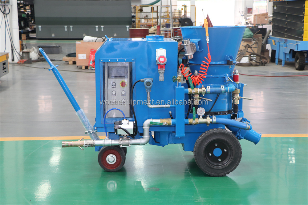 Refractory gunning machine