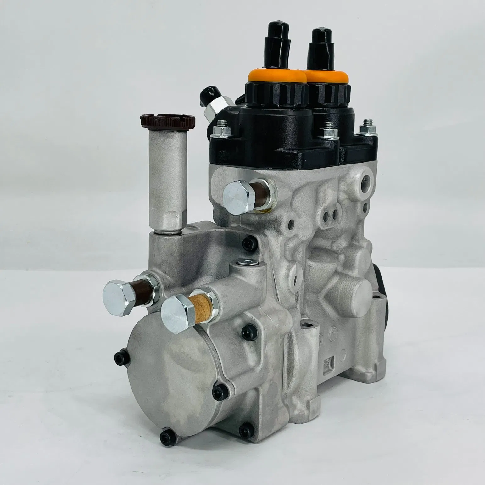 Common Rail Diesel Injection Hpo High Pressure Fuel Pump Denso 094000-0145 1-15603-129-4 for Truck Engine