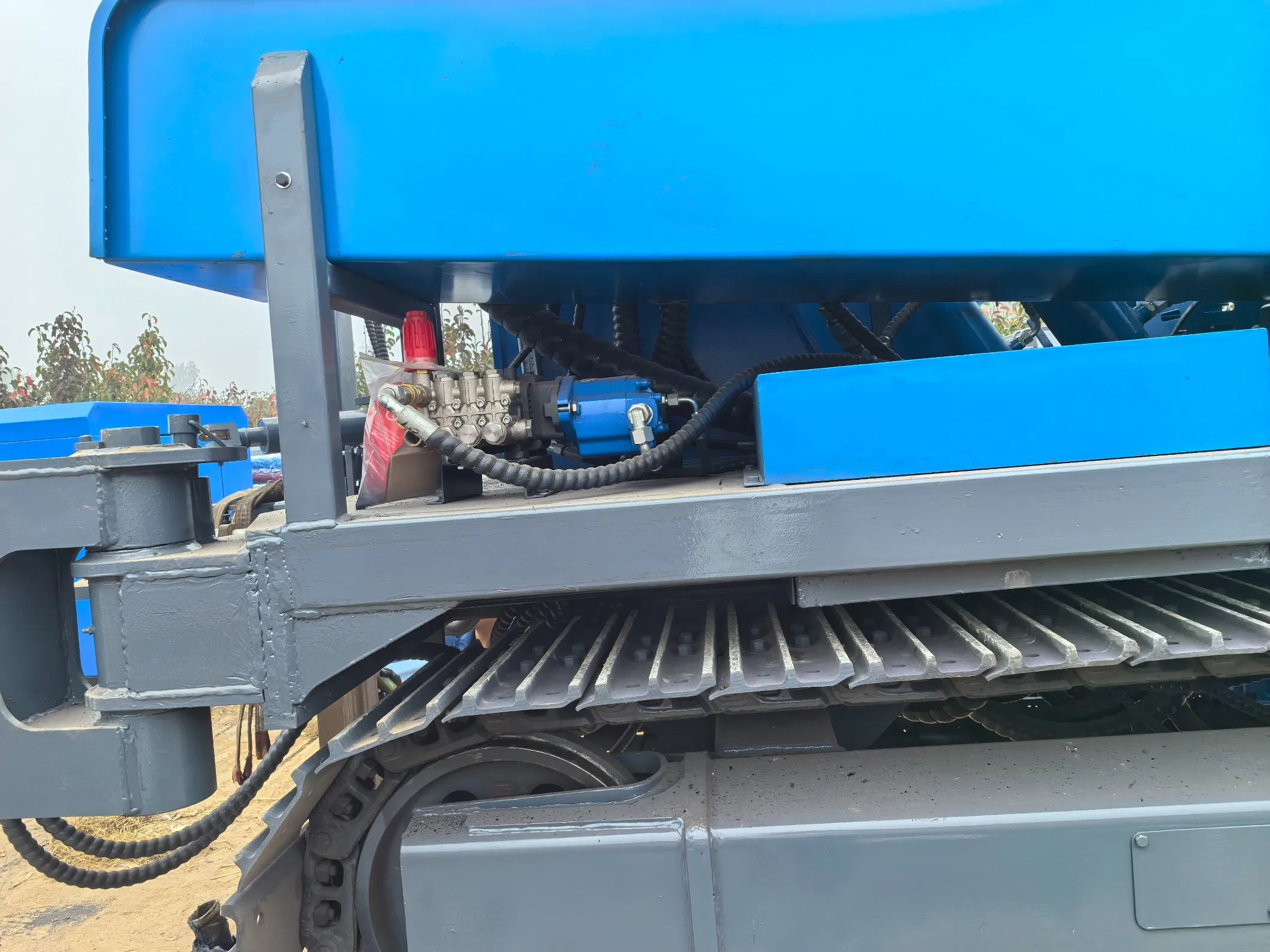 Gripping Unloader Drill Rig for Reduced Labor Intensity and Increased Efficiency
