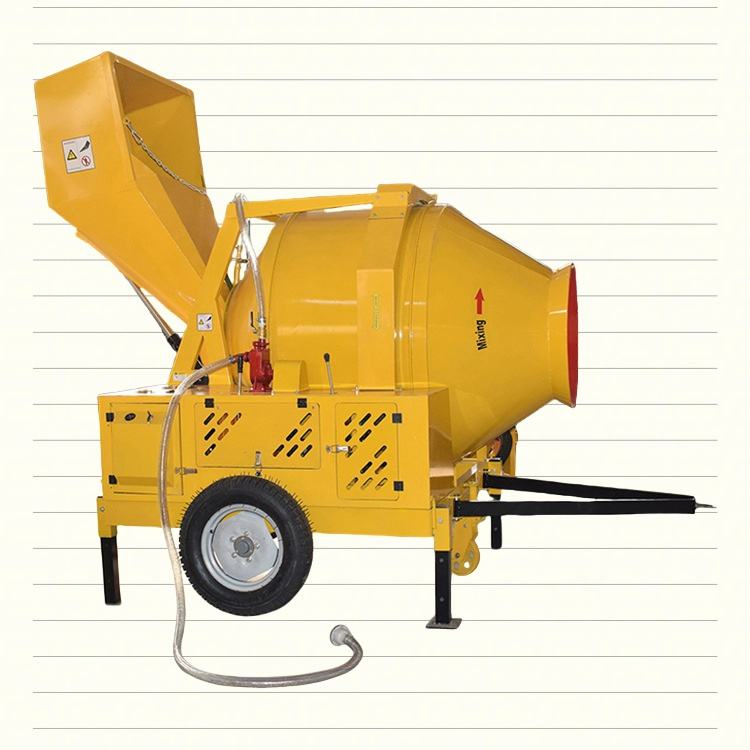 Diesel Cement Mixer 700L Wheeled Concrete Mixing with Hoist Hydraulic Lifting