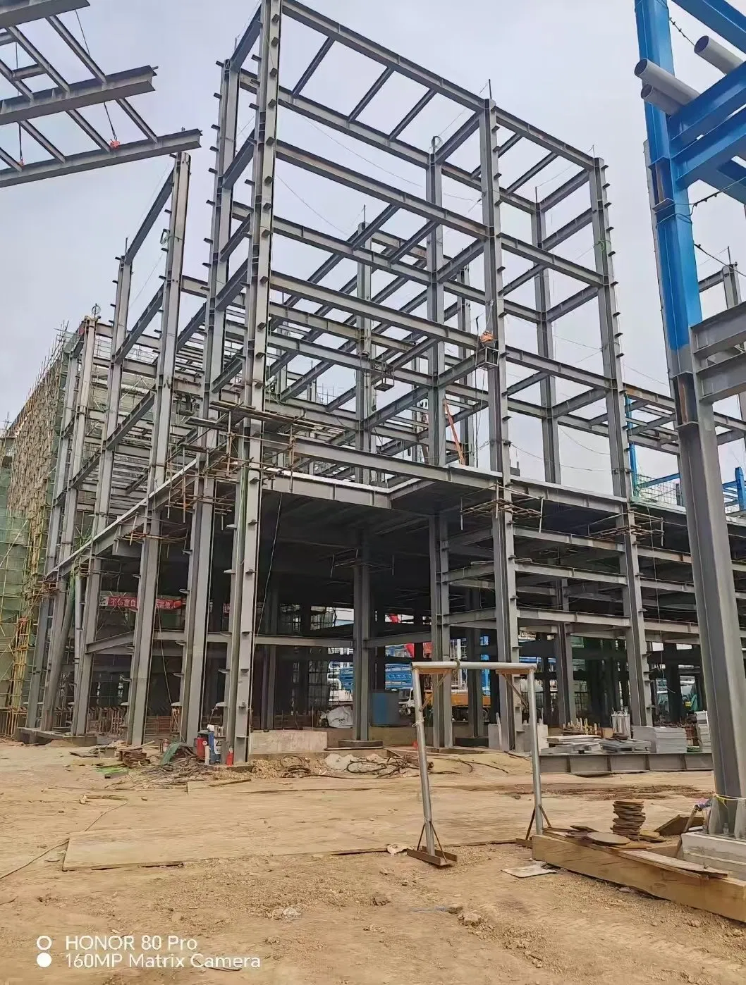 Armazém modular pré-fabricado de estrutura de aço para armazenamento a frio com parede de isolamento refrigerado