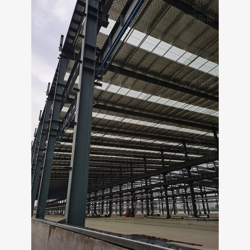 Componentes de Edifícios Prefabricados de Alta Resistência e Módulos de Construção Formam um Edifício Comercial de Aço Confiável