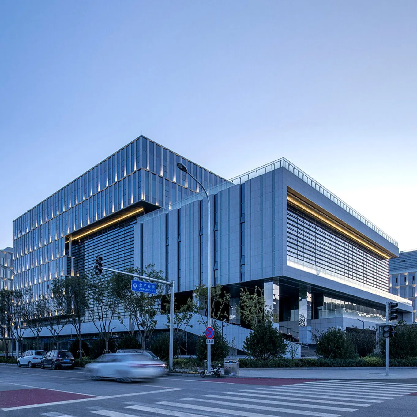 Estrutura de Armazém de Aço Prefabricado Desmontável e Edifícios de Escritórios e Hotéis Modulares de Vários Andares