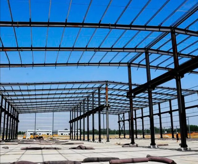 Edifício de Estrutura de Aço Pré-fabricado da China com Design Profissional