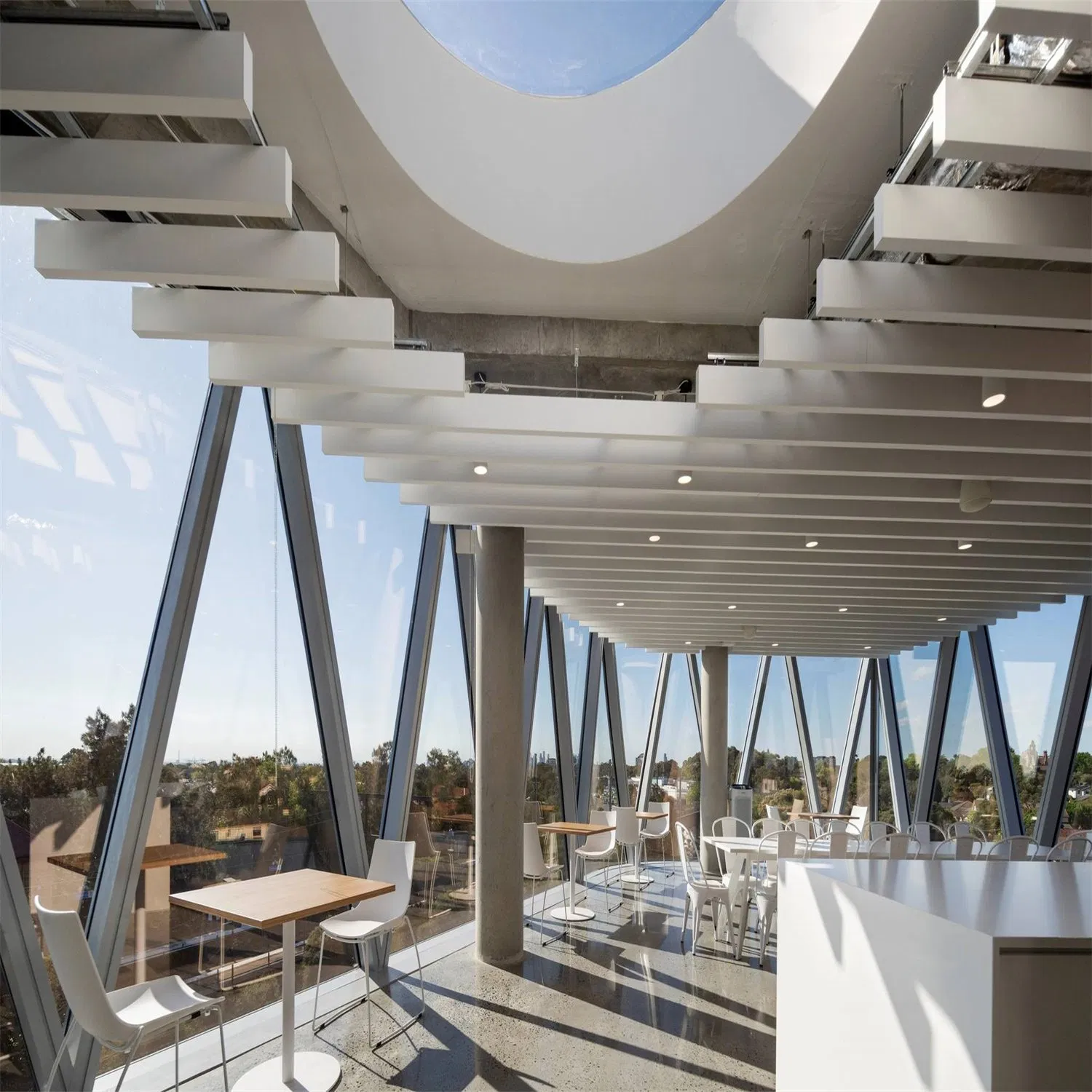 Construção Modular de Alto Andar de Baixo Custo Estrutura Metálica Prefabricada Industrial Comercial Casa Escritório Edifício de Aço Prefabricado