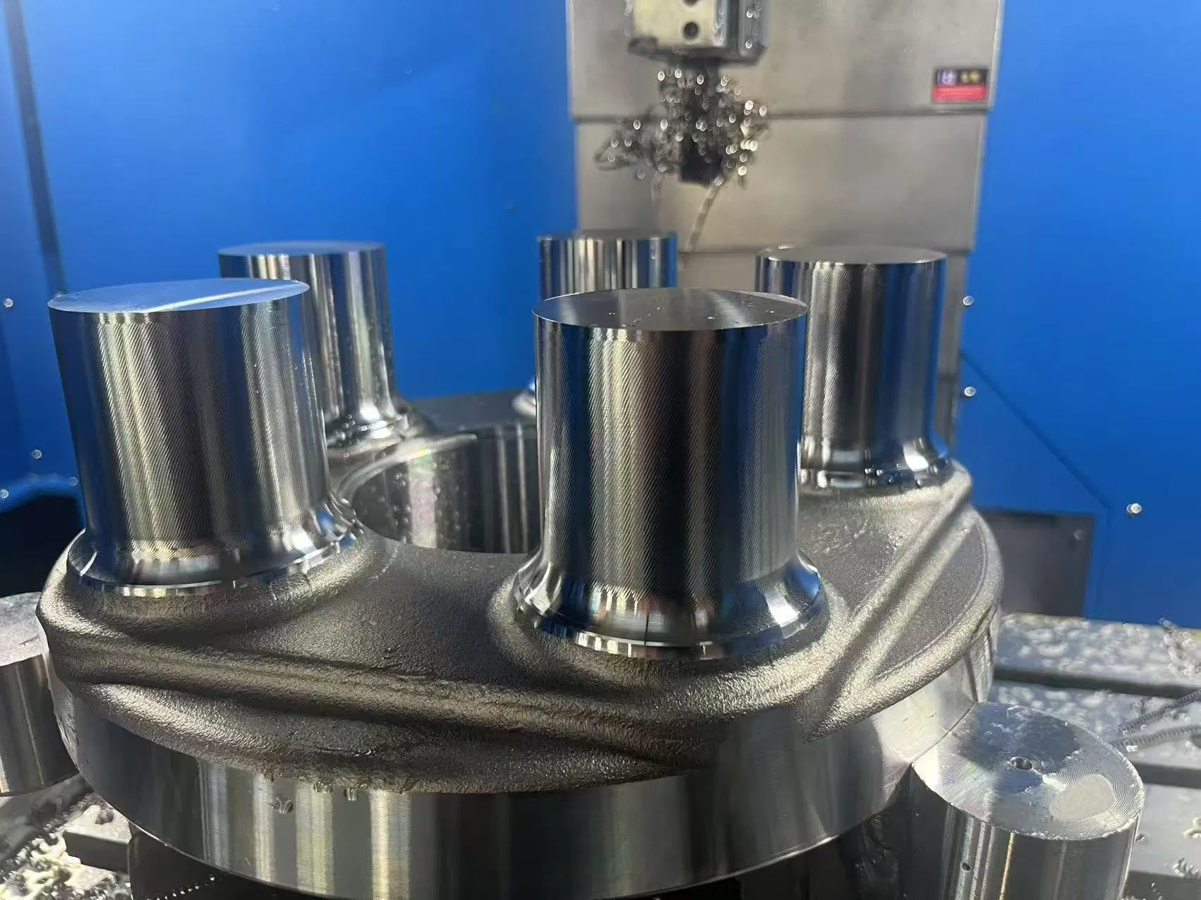 Centro de Maquinagem CNC Industrial de Precisão para Design Eficaz de Moldes Vtc5060A