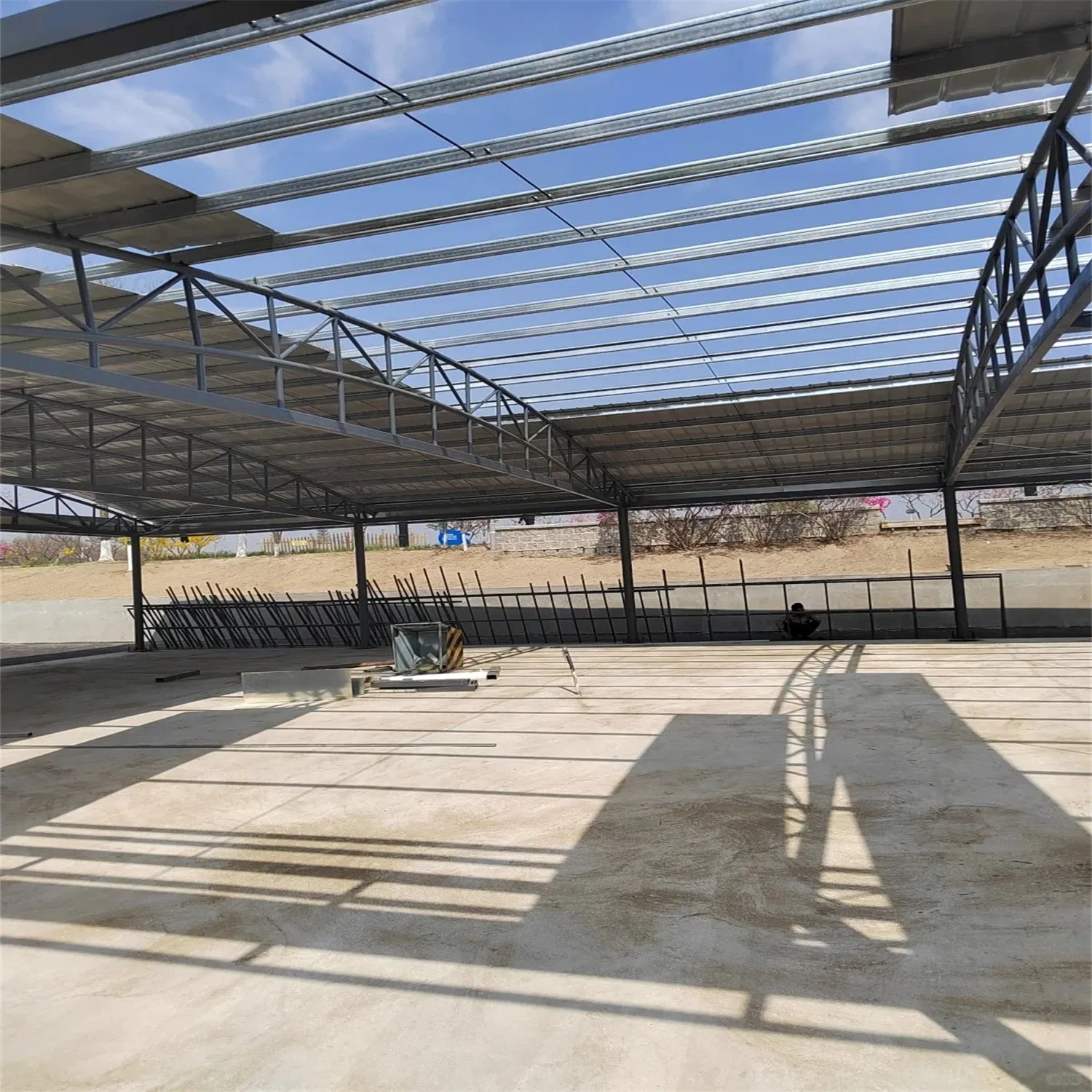 Estrutura de Aço Leve para Oficinas e Showrooms