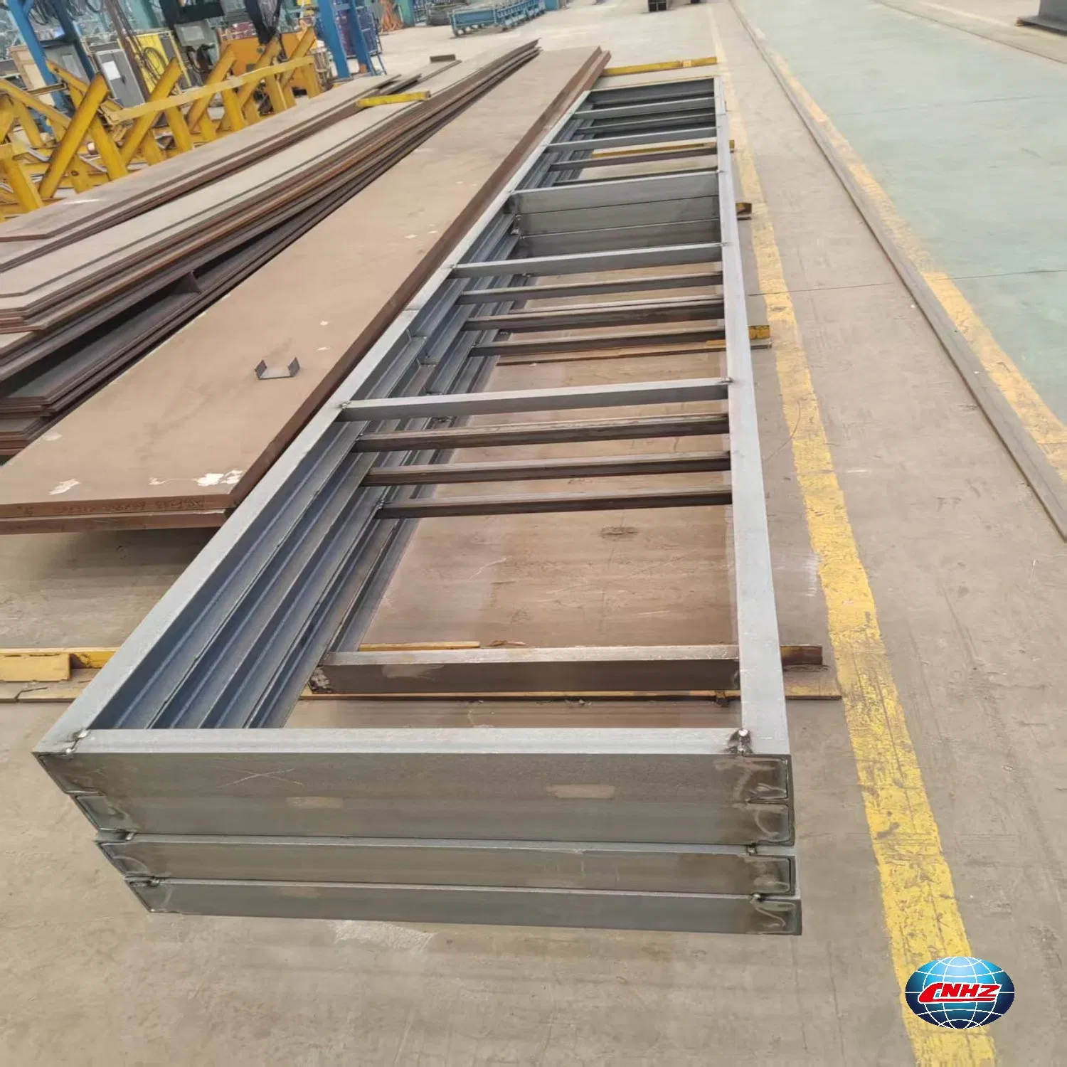 Fabricação Profissional Q235B Estrutura de Aço Industrial à Prova d'Água para Edifício Comercial