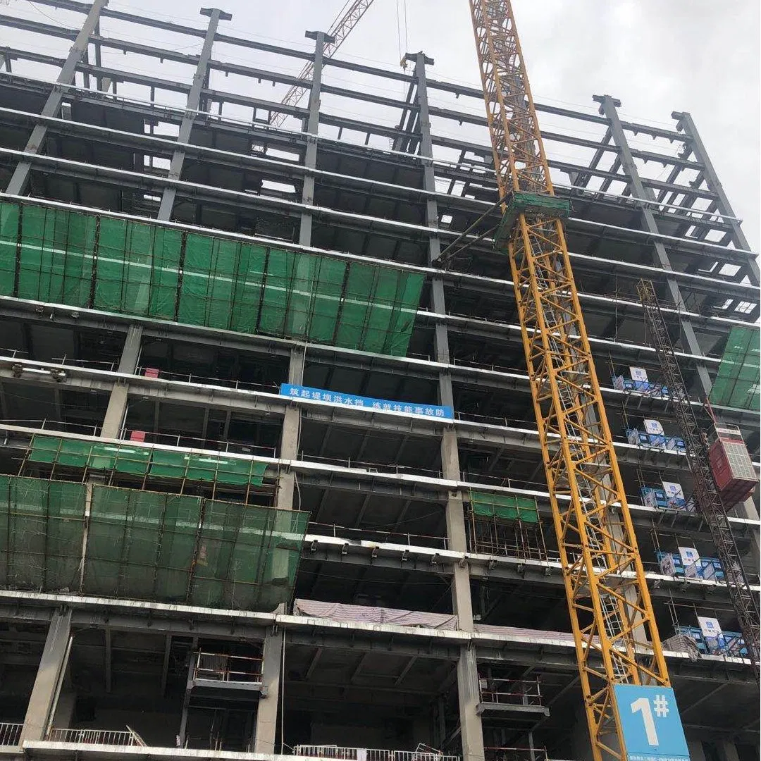 Edifícios de Aço Prefabricados Modernos e Portáteis para Uso Comercial Versátil na Sérvia e no Egito
