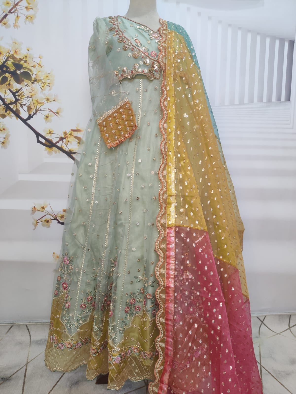 Product detail image 2