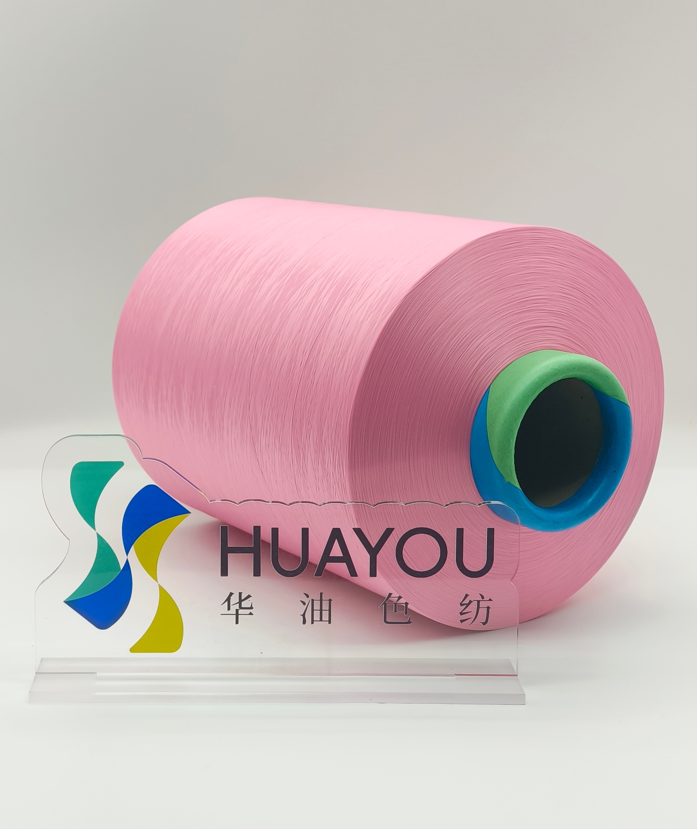 Luxury Anti-Pilling 100% Nylon Yarn Tufted Carpets High Tenacity Dye Pattern With Low-Static Property