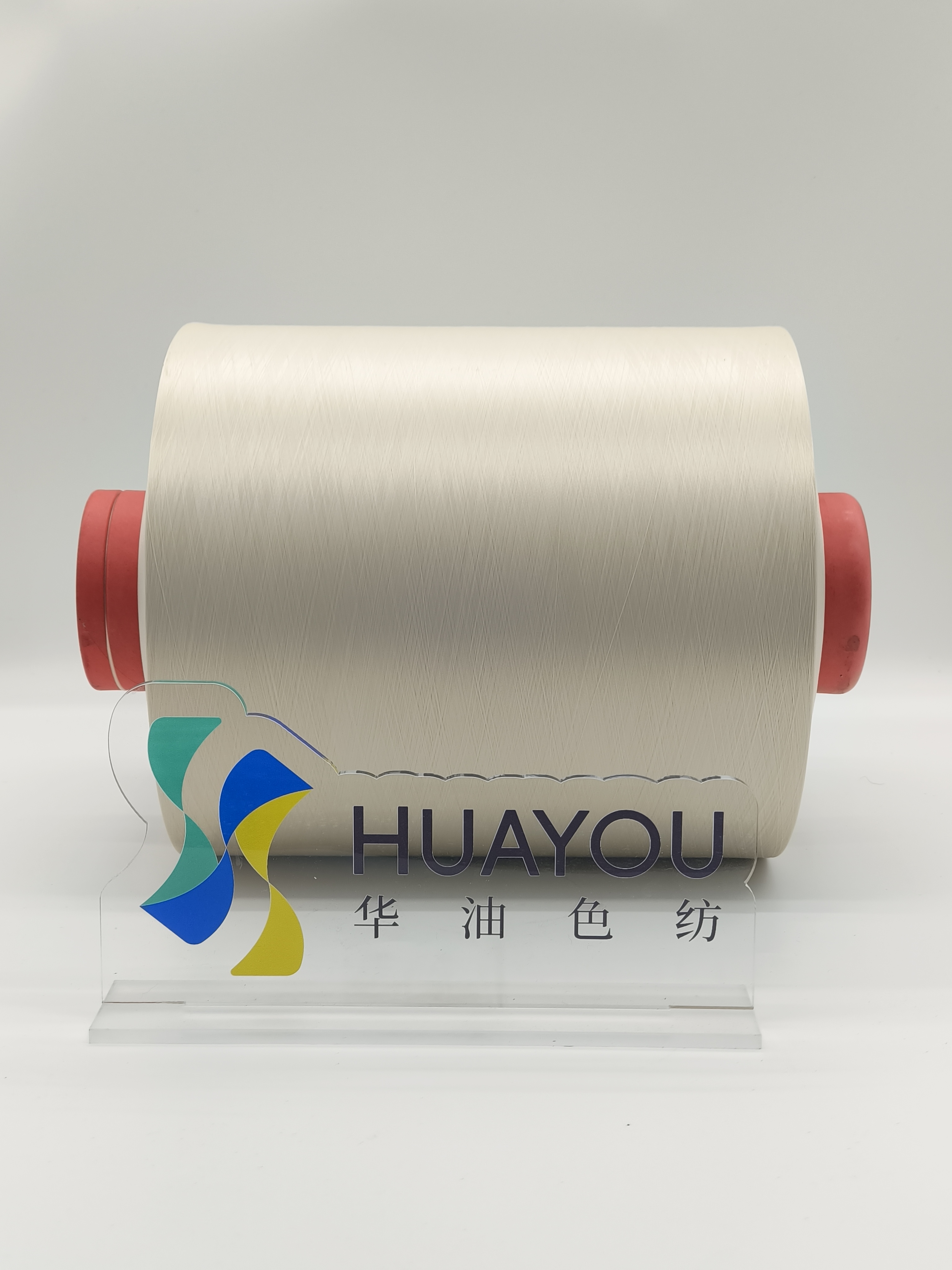 Luxury Anti-Pilling 100% Nylon Yarn Tufted Carpets High Tenacity Dye Pattern With Low-Static Property