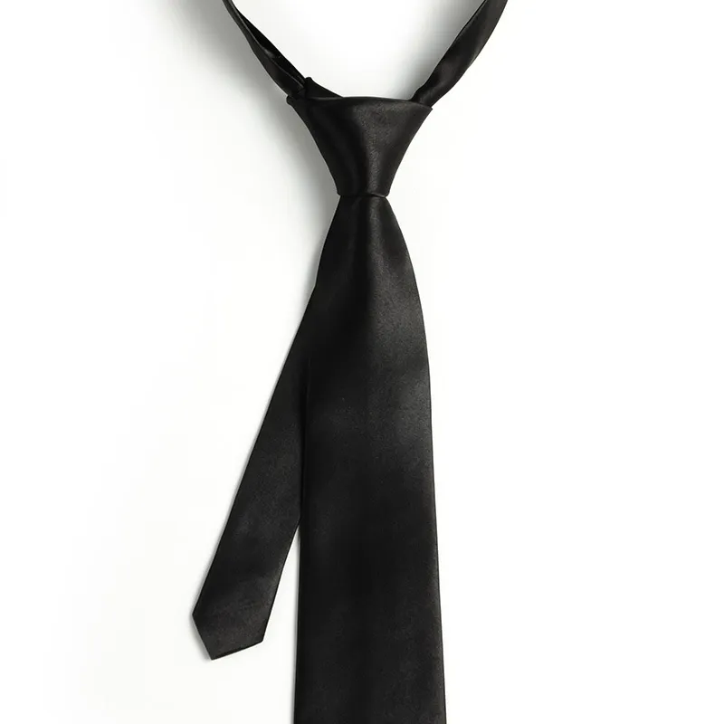 Elegant Custom Logo Black Tie 8cm Wide for Business and Formal Wear