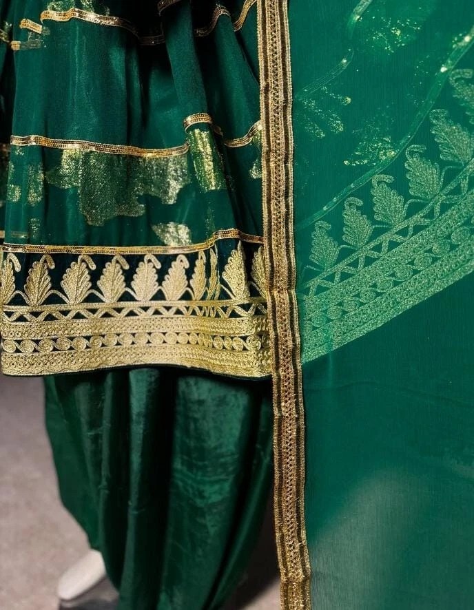 Latest Design 2025 Long Frock Maxi Style Afghan Culture Stylish Afghani Dress Suit Set Embroidery Logo Printing Dress Breathable