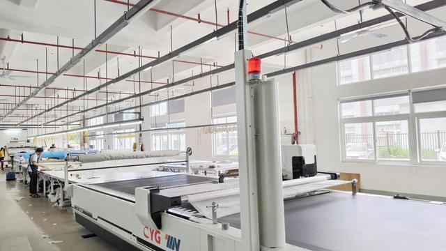 Detail oriented cutting table operation in the manufacturing process