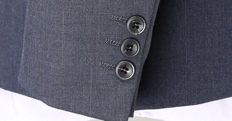 Mens Suit Detail 8