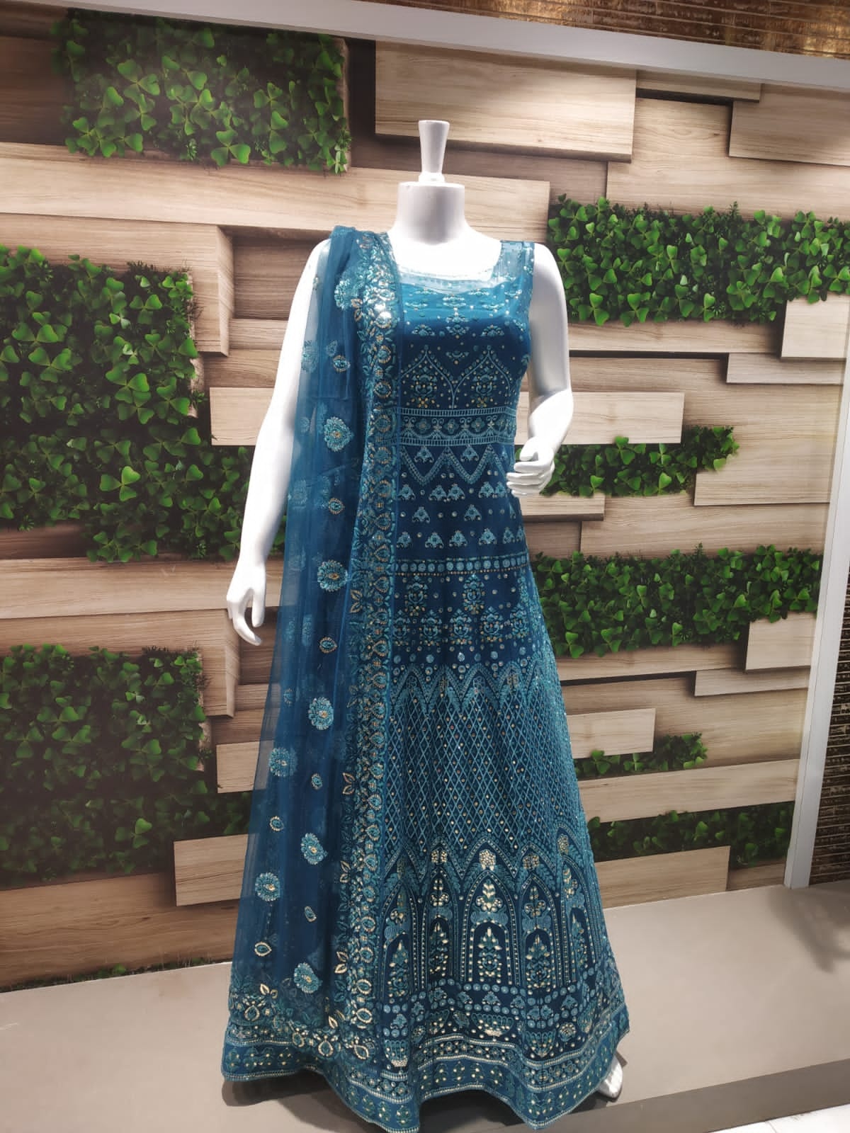Indian Floral Wedding Dress Collection for Women With Heavy Embroidered Work Flower Work Partywear Heavy Net Salwar Kameez