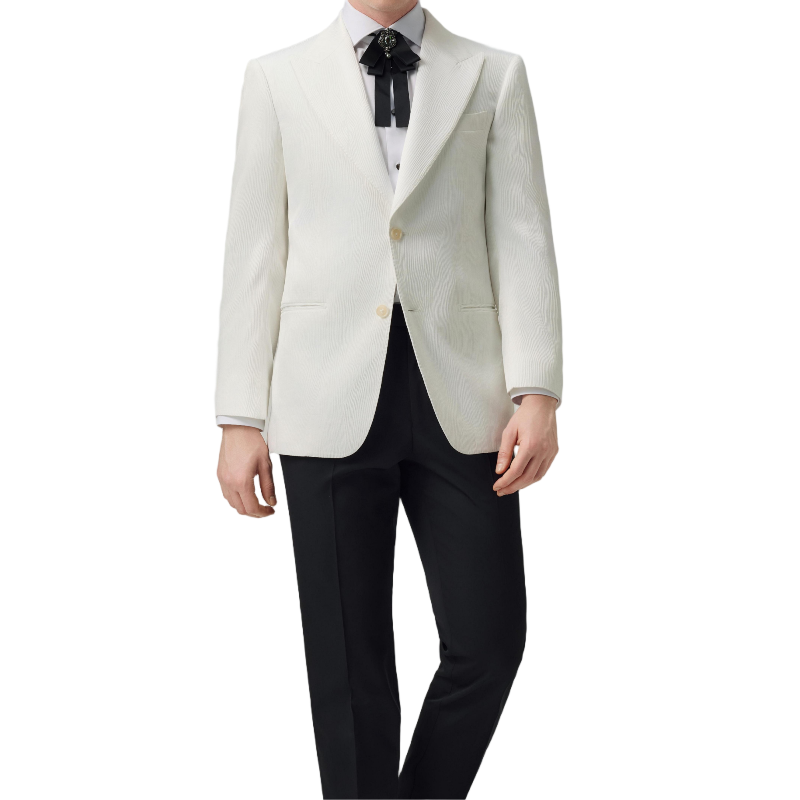 Linen Bespoke Men Suit Detail 2