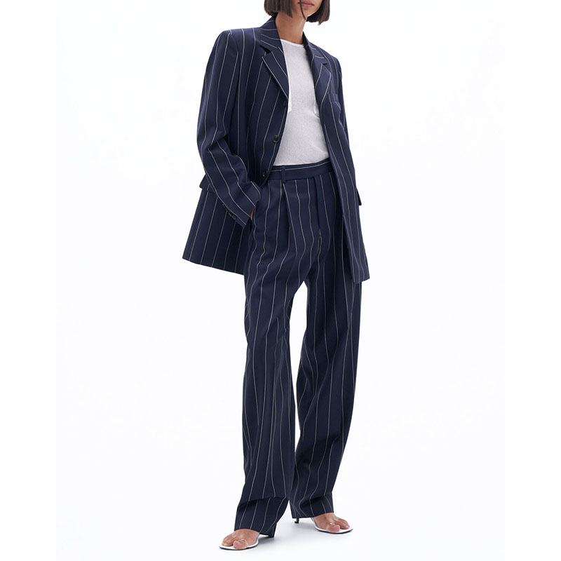 Suit Set Detail 2