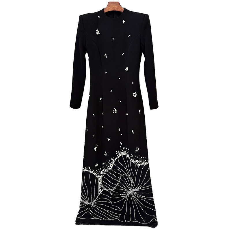 2025 Modesst Dress Heavy Embellished Beading Gown for Women Elegant Luxurious Evening Dress Banquet Red Carpet Formal Gowns