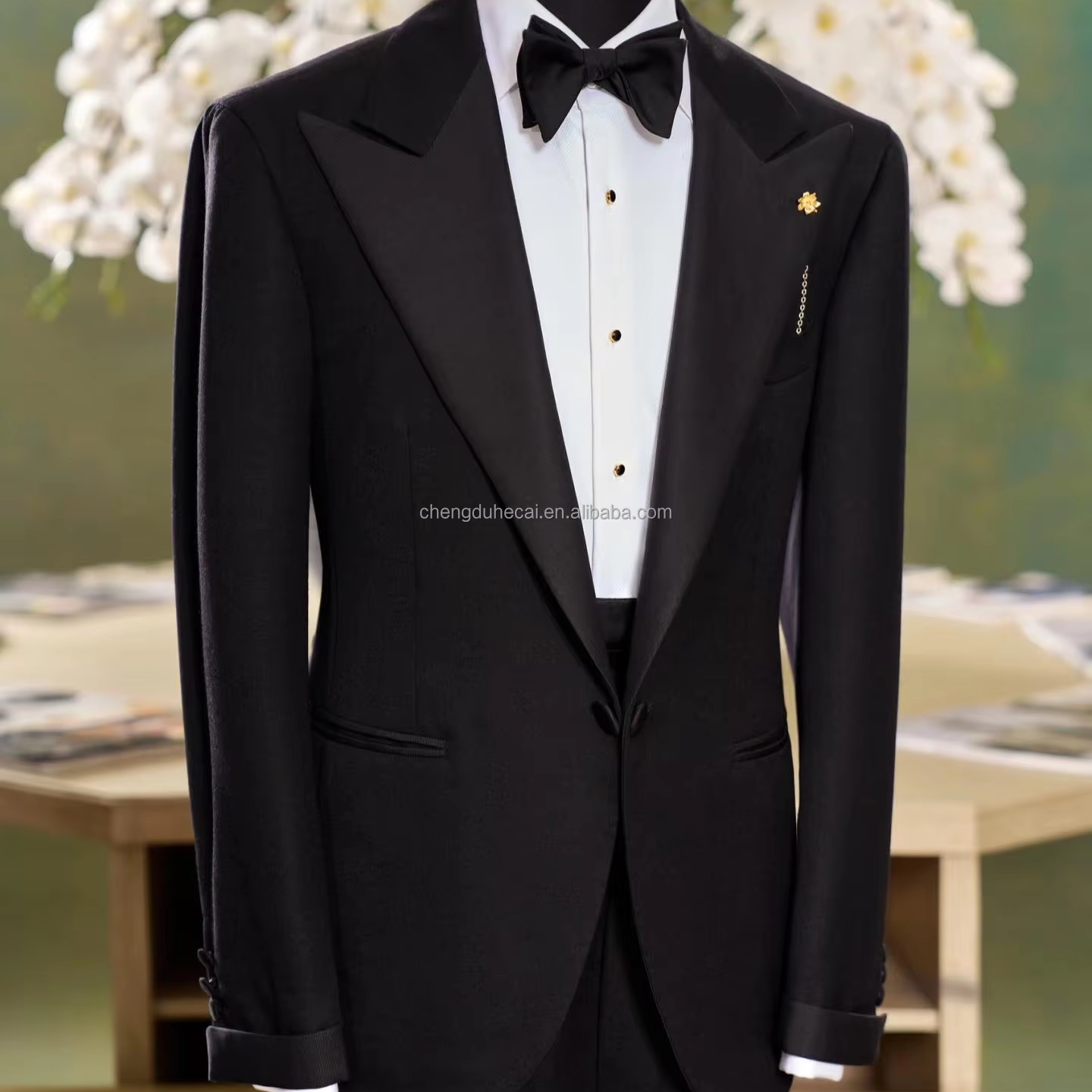 HARCHOY Luxury Bespoke Tuxedo Suit Set - Inspired by Red Carpet Styles, Ideal for Formal Weddings and Gala Events