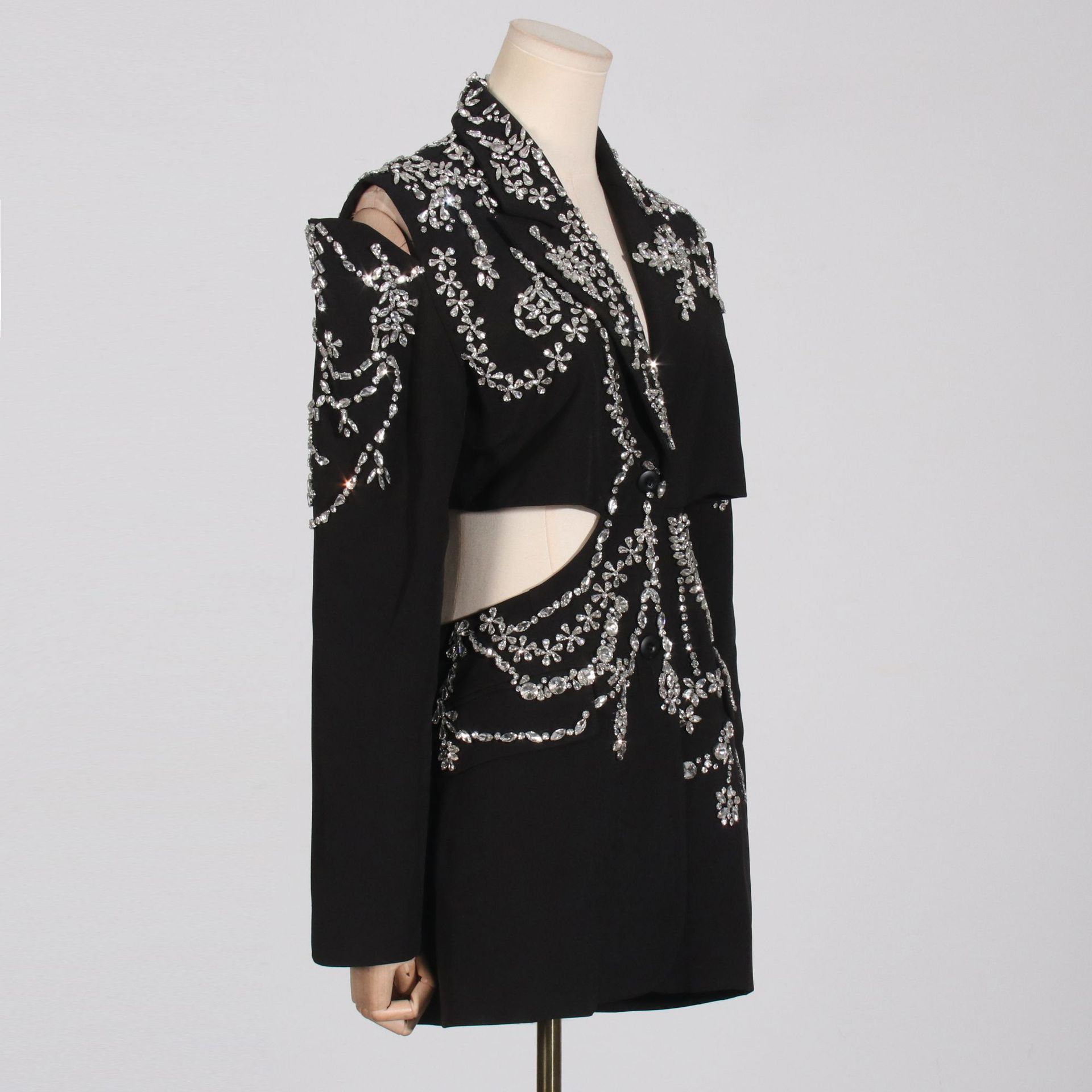 2025 Summer New European American Fashion Formal Small Suit for Women High-End Jacket Heavy Beading Single Button Closure Solid